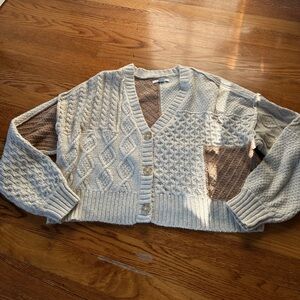 American Eagle sweater/cardigan